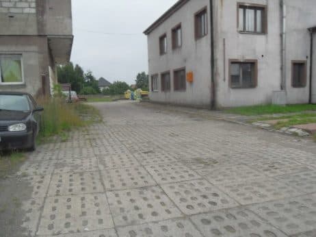 Budynek biurowo-garażowo-warsztatowy o pow. 952 m2 poł. w Dobrzanach – zdjęcie 2 z 22