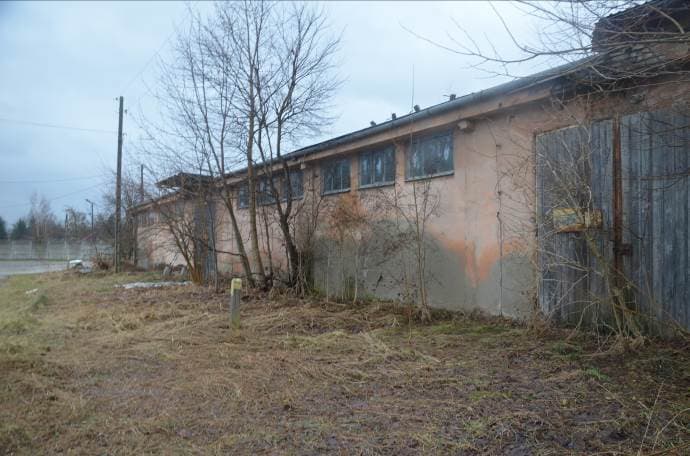 Nieruchomość gruntowa - działka nr 2035/4 o pow. 0,2951 ha zabudowana budynkiem administracyjno-handlowym – zdjęcie 10 z 18