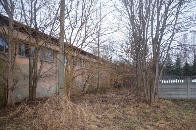 Nieruchomość gruntowa - działka nr 2035/4 o pow. 0,2951 ha zabudowana budynkiem administracyjno-handlowym – zdjęcie 11 z 18