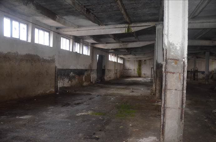 Nieruchomość gruntowa - działka nr 2035/4 o pow. 0,2951 ha zabudowana budynkiem administracyjno-handlowym – zdjęcie 13 z 18
