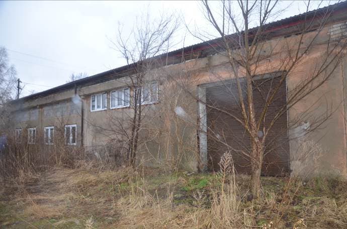 Nieruchomość gruntowa - działka nr 2035/4 o pow. 0,2951 ha zabudowana budynkiem administracyjno-handlowym – zdjęcie 9 z 18