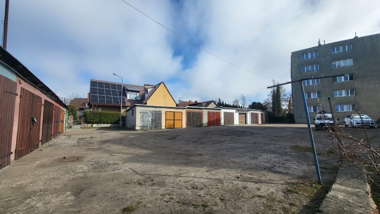 Nieruchomość zabudowana budynkiem mieszkalnym – zdjęcie 2 z 2