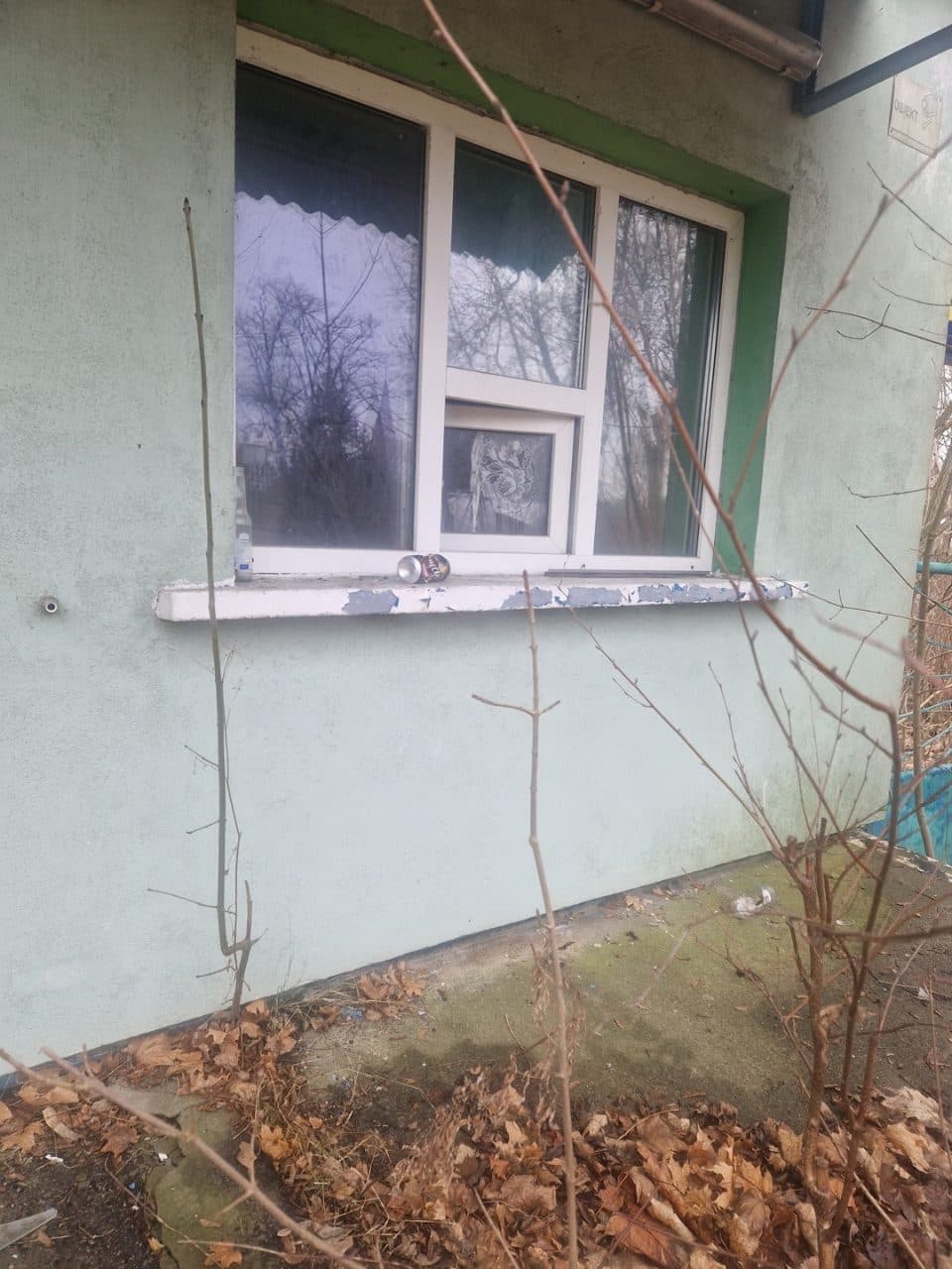 nieruchomość gruntowa o pow. 977 m.kw. zabudowana budynkiem byłej stacji paliw o