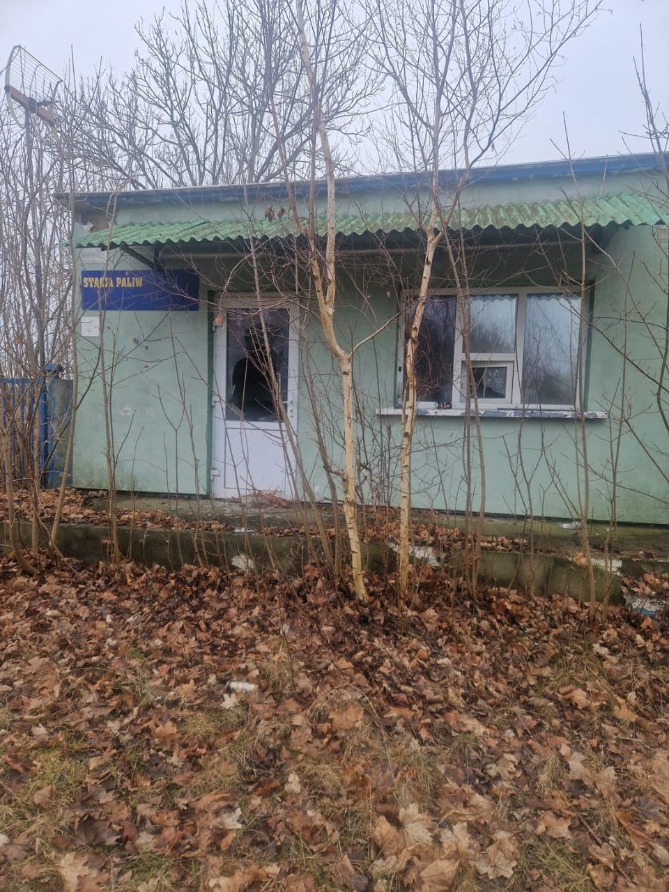 nieruchomość gruntowa o pow. 977 m.kw. zabudowana budynkiem byłej stacji paliw o – zdjęcie 5 z 9