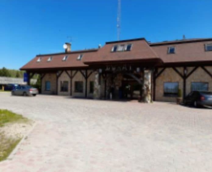 Nieruchomość gruntowa, zabudowana, położona: 96-513 Nowa Sucha, Stary Dębsk 4 (hotel i magazyny + zajazd DUKAT) dla której Sąd Rejonowy w Sochaczewie V Wydział Ksiąg Wieczystych prowadzi dwie księgi wieczyste o nr: PL1O/00031858/9 i PL1O/00014930/3. – zdjęcie 14 z 15