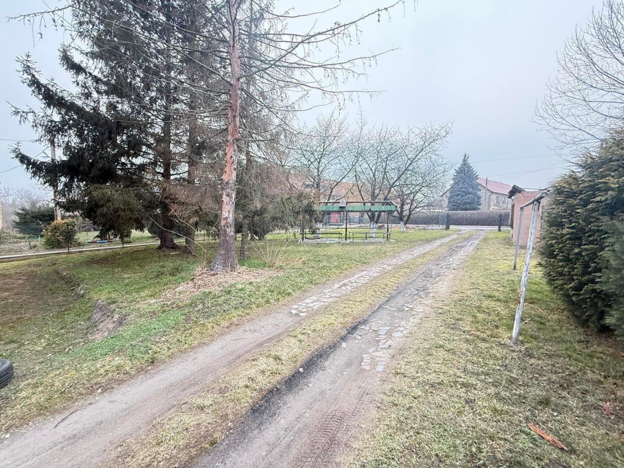 Udział 1/2 części w nieruchomości gruntowej zabudowanej w Przyłęgowie o pow. 0,5472 ha. – zdjęcie 3 z 13
