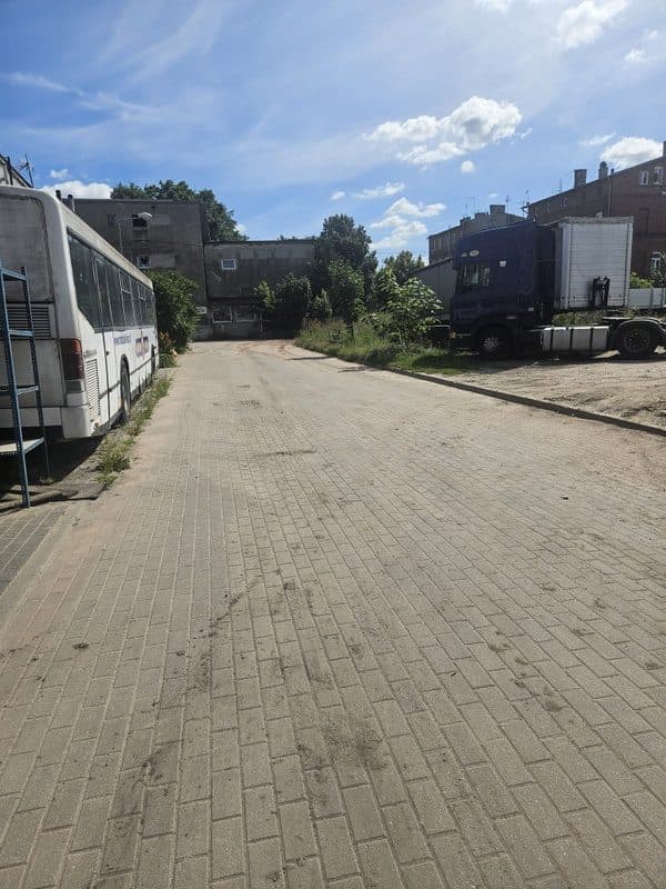 budynek przemysłowy 168m2 – zdjęcie 2 z 6