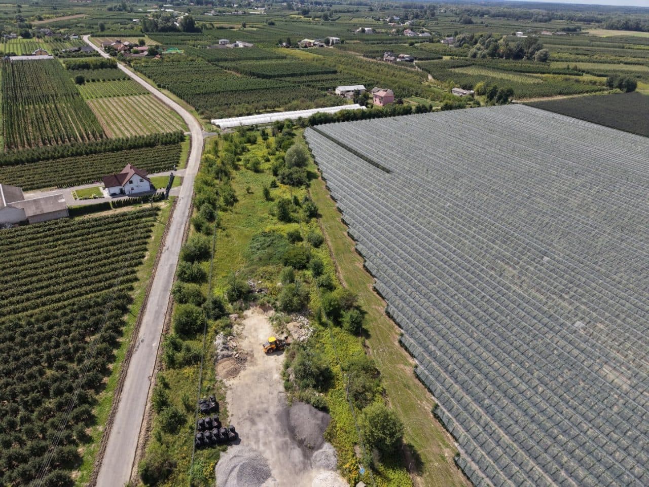 prawo użytkowania wieczystego nieruchomości, dz. nr 82/4 o pow. 0,4365 ha położona Wilków Kolonia gm. Wilków