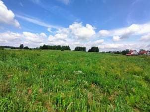 zabudowana dz. ew. nr 105/4 (3,2156 ha) oraz niezabudowana dz. ew. nr 578 (1,61 ha) – zdjęcie 2 z 15