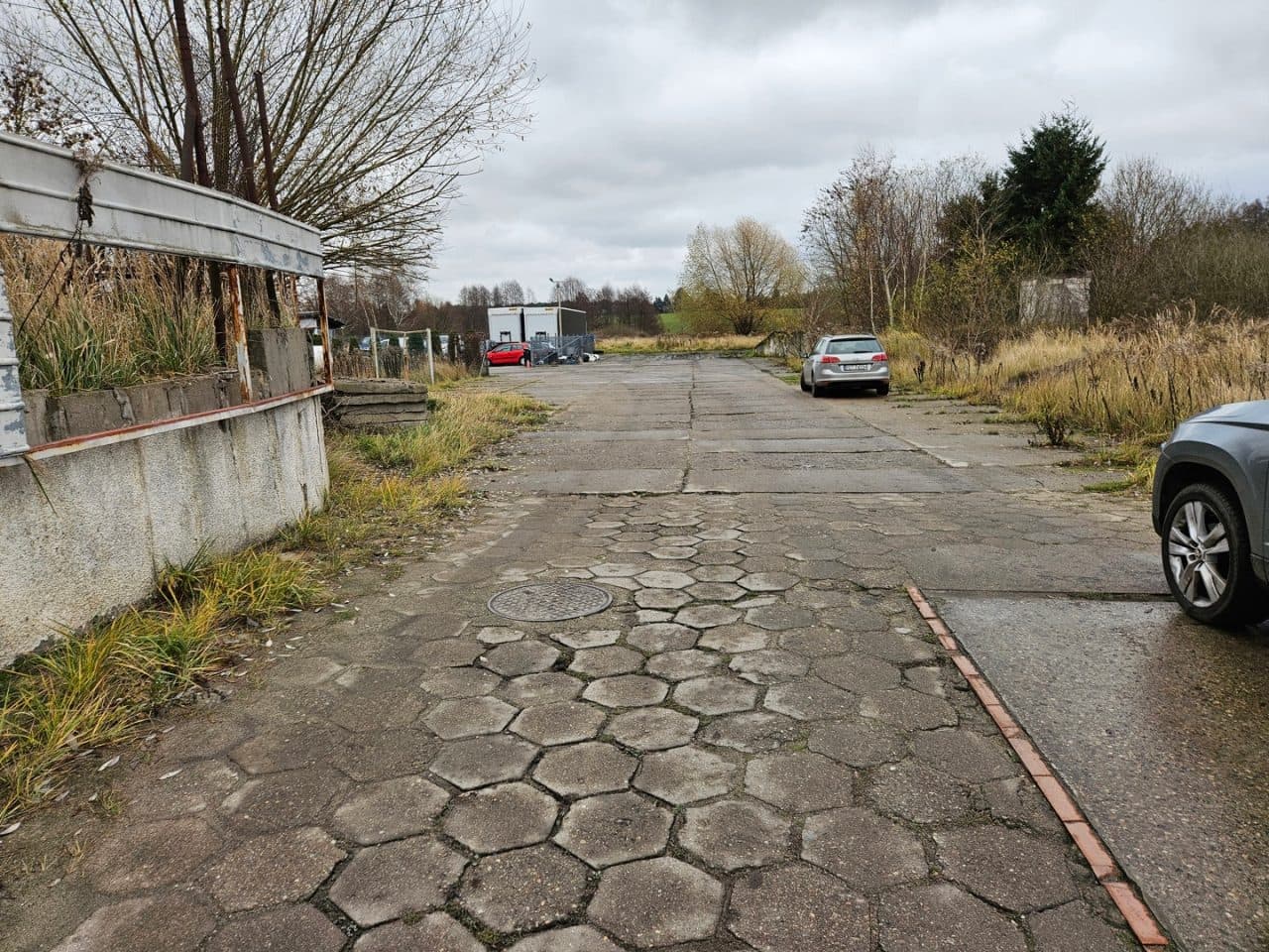 zabudowana działka gruntu nr 498/18 o pow. 0,3267 ha w użytkowaniu wieczystym