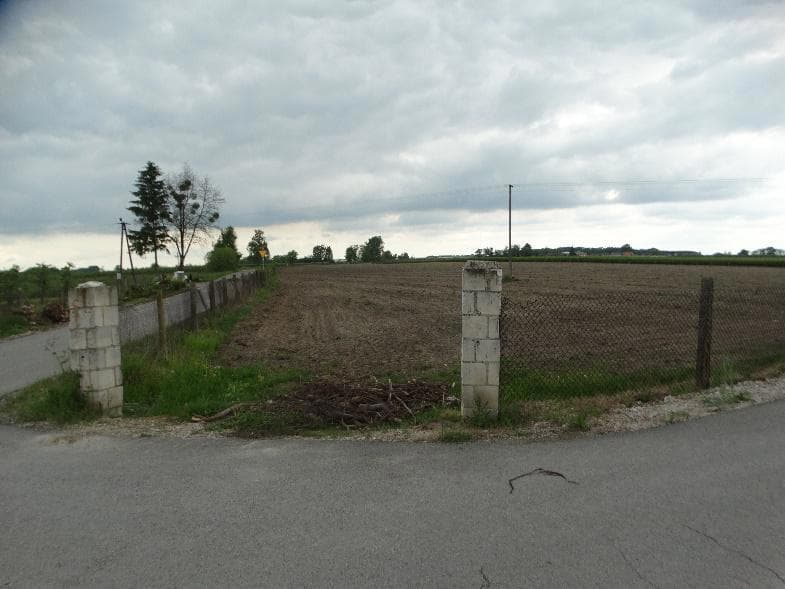 działka nr 131 – zdjęcie 2 z 2