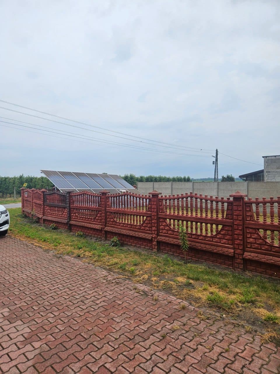zabudowana nieruchomość rolna położona w miejscowości: Jeziorko 75 A, gmina Kocierzew, działka o nr 454/4 o pow. 0,5419 ha, zapisana w KW Sądu Rejonowego w Łowiczu pod numerem LD1O/00018646/5 - udział 1/2 części w nieruchomości drugiego dłużnika – zdjęcie 2 z 47