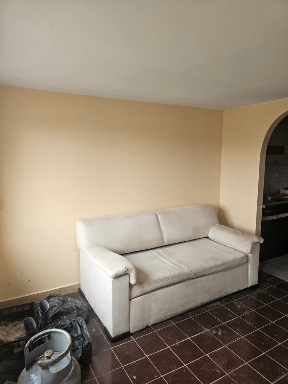 zabudowana nieruchomość rolna położona w miejscowości: Jeziorko 75 A, gmina Kocierzew, działka o nr 454/4 o pow. 0,5419 ha, zapisana w KW Sądu Rejonowego w Łowiczu pod numerem LD1O/00018646/5 - udział 1/2 części w nieruchomości pierwszego dłużnika – zdjęcie 10 z 47