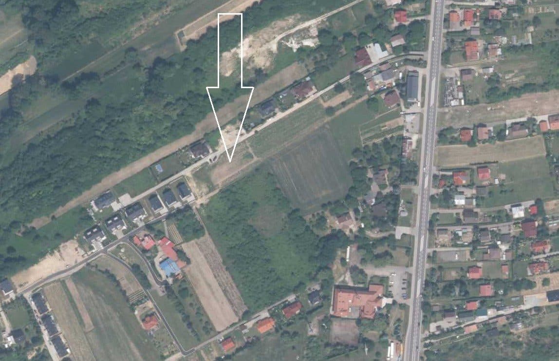 nieruchomość gruntowa o powierzchni 0,1357 ha, składająca się z działek nr 934/6 i 940/7, położona w Bibicach (gmina Zielonki), dla której prowadzona jest KW nr KR1P/00576523/5.