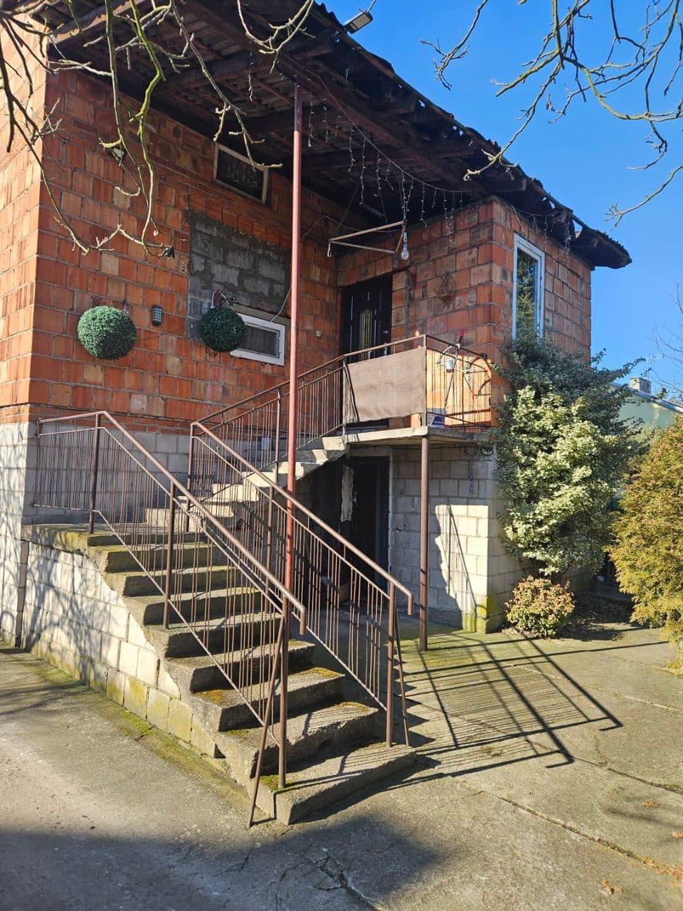zabudowana nieruchomość gruntowa położona w miejscowości Dzierzgów 27, gmina Nieborów, działka nr 274 o pow. 0,1900 ha, jednostka ewiden. 1005092, obręb 0007 (brak urządzonej księgi wieczystej) - udział 1/6 w nieruchomości – zdjęcie 15 z 22