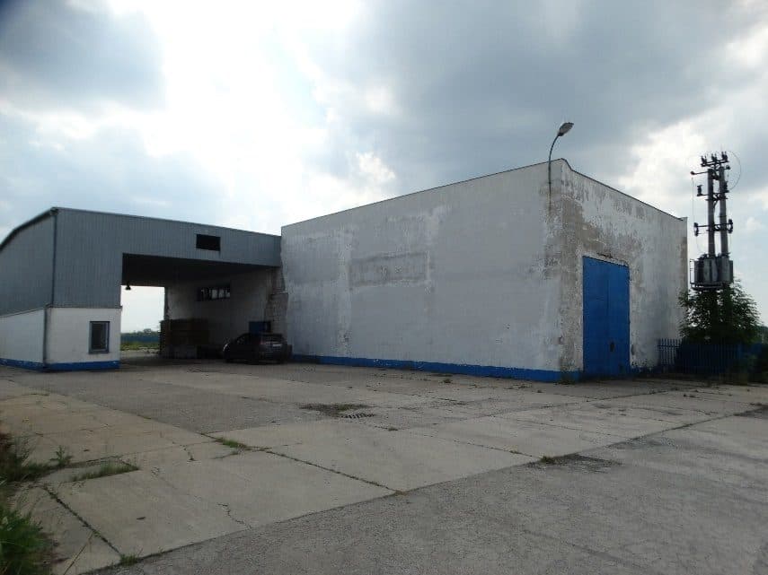 Nieruchomość gruntowa zabudowana byłym budynkiem zakładu produkcji koncentratu jabłkowego – zdjęcie 5 z 8