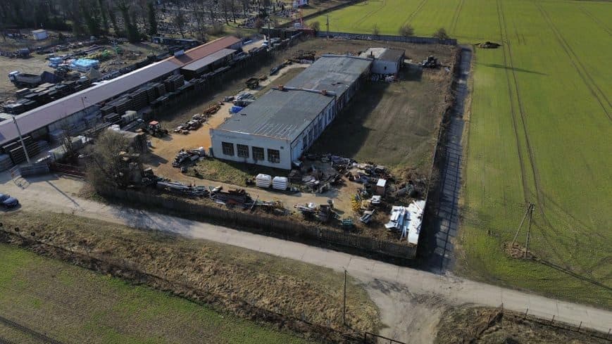 1/1 udziału w nieruchomości gruntowej zabudowanej – zdjęcie 2 z 12