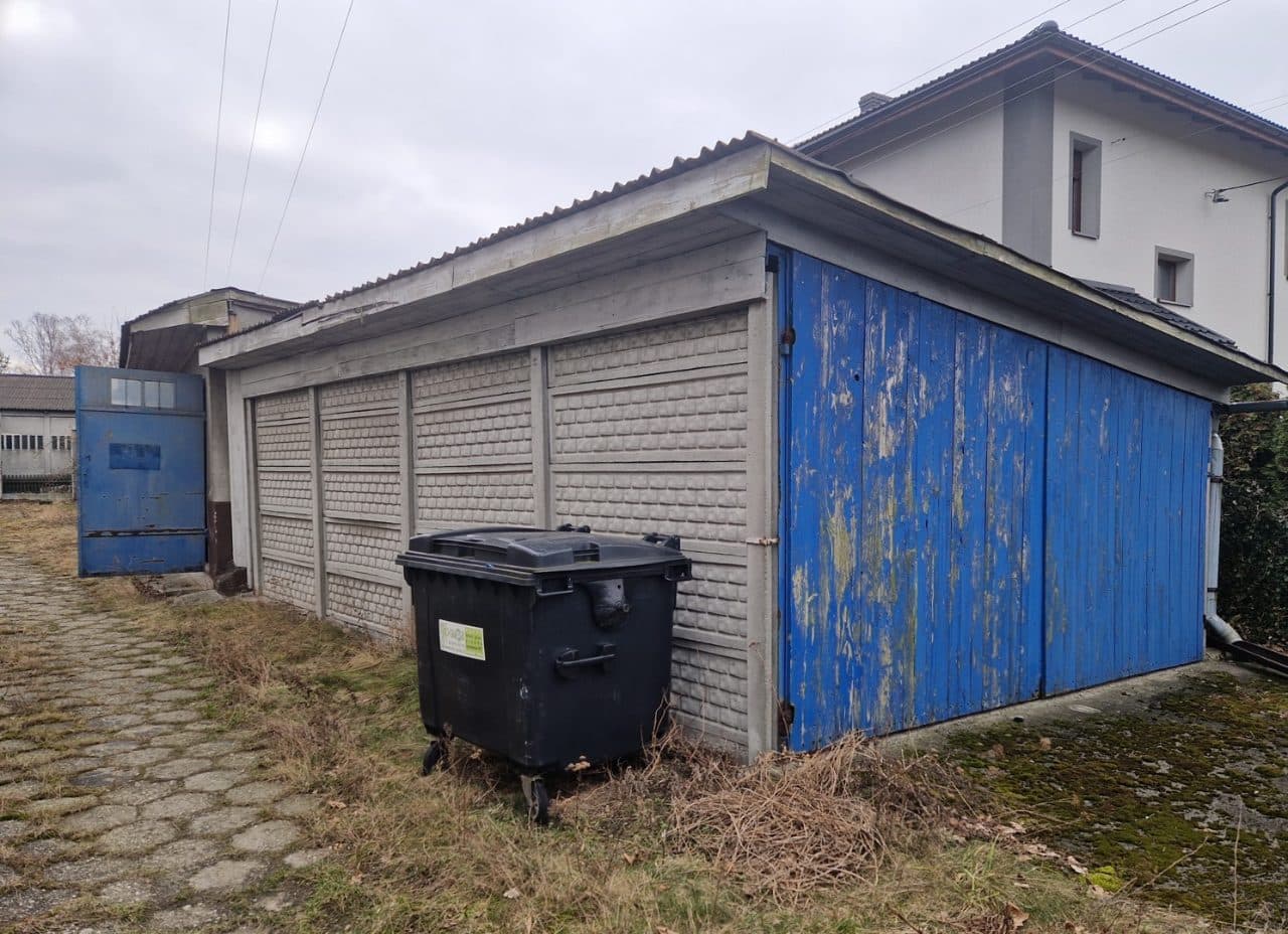 Prawo użytkowania wieczystego gruntu oraz prawo własności budynków. NR KW GL1W/00055389/1 – zdjęcie 4 z 35