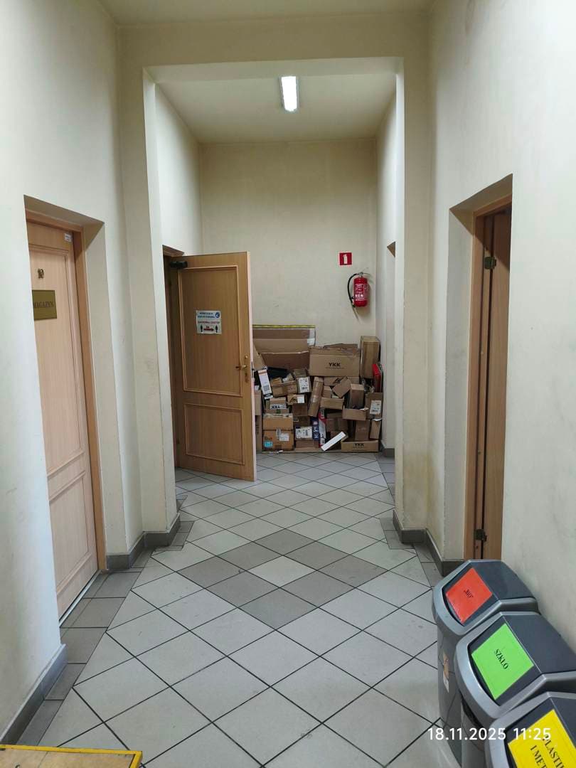 Grunt oddany w użytkowanie wieczyste i budynek stanowiący odrębną nieruchomość – zdjęcie 6 z 26