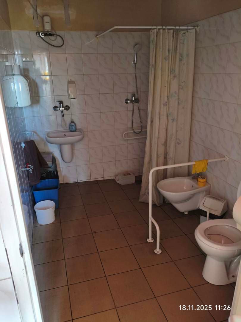 Grunt oddany w użytkowanie wieczyste i budynek stanowiący odrębną nieruchomość – zdjęcie 9 z 26