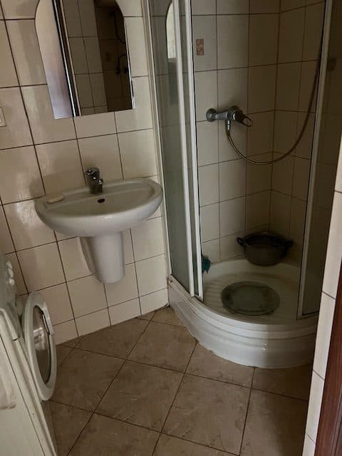 mieszkanie w Arcugowie w budynku parterowym – zdjęcie 4 z 10
