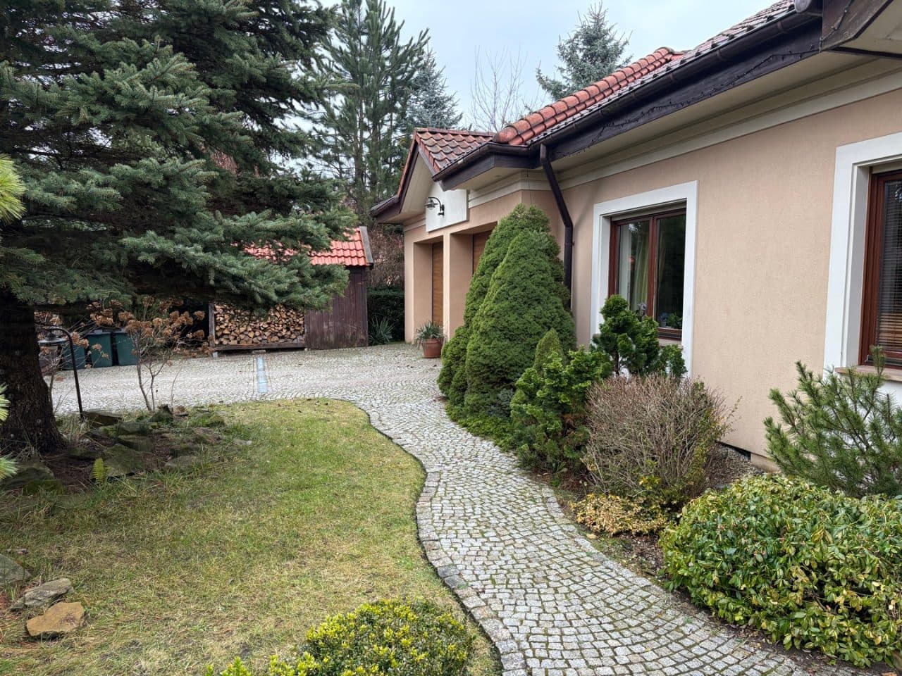 Dom – zdjęcie 5 z 26