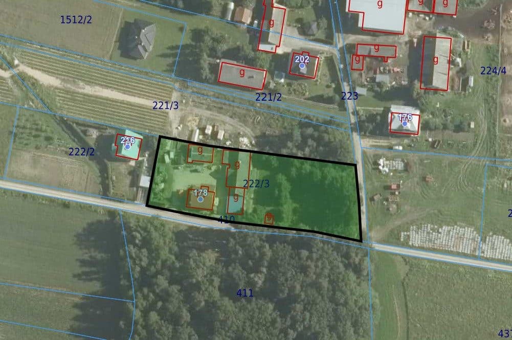 Nieruchomość gruntowa składająca się z zabudowanej działki nr 222/3 o pow. 0,4001 ha oraz niezabudowanej działki nr 9 o pow. 0,8600 ha