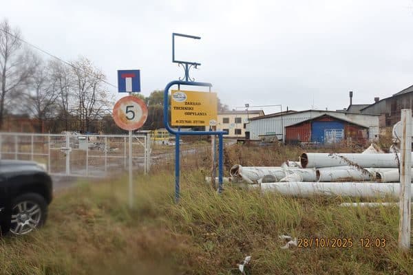 Nieruchomość gruntowa położona w Końskich przy ul. Kolejowej 13, gmina Końskie, powiat konecki, województwo świętokrzyskie, oznaczona jako działka gruntu o numerze ewidencyjnym 1040 o łącznej powierzchni 0,4953 ha. – zdjęcie 4 z 6