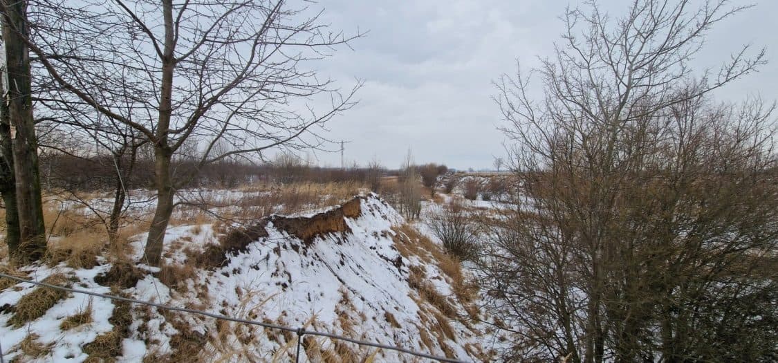 Nieruchomośc gruntowa niezabudowana – zdjęcie 2 z 3