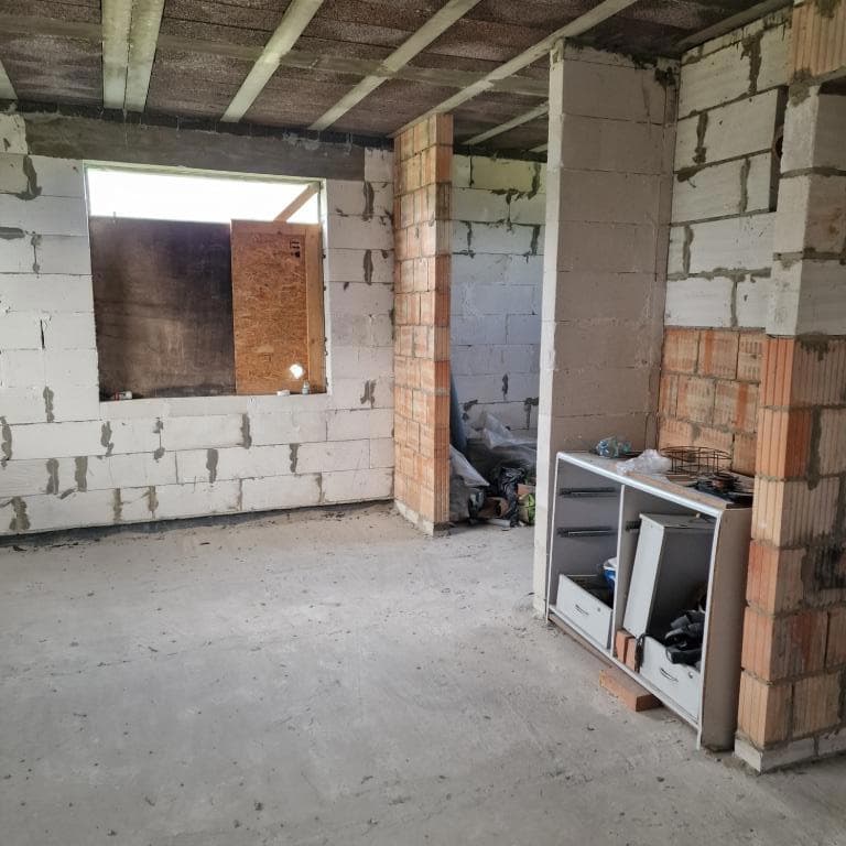 Nieruchomość gruntowa o pow. 1549 m2 w trakcie zabudowy budynkiem mieszkalny jednorodzinny o powierzchni 104,08 m2. – zdjęcie 11 z 16