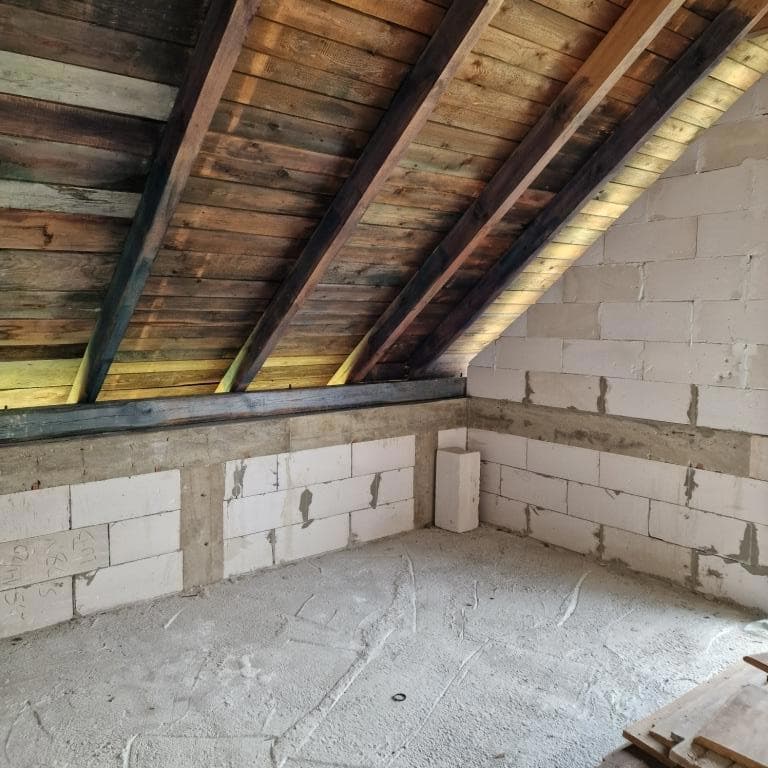 Nieruchomość gruntowa o pow. 1549 m2 w trakcie zabudowy budynkiem mieszkalny jednorodzinny o powierzchni 104,08 m2. – zdjęcie 13 z 16