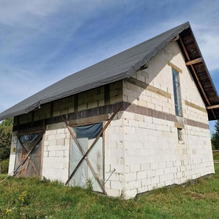 Nieruchomość gruntowa o pow. 1549 m2 w trakcie zabudowy budynkiem mieszkalny jednorodzinny o powierzchni 104,08 m2. – zdjęcie 3 z 16