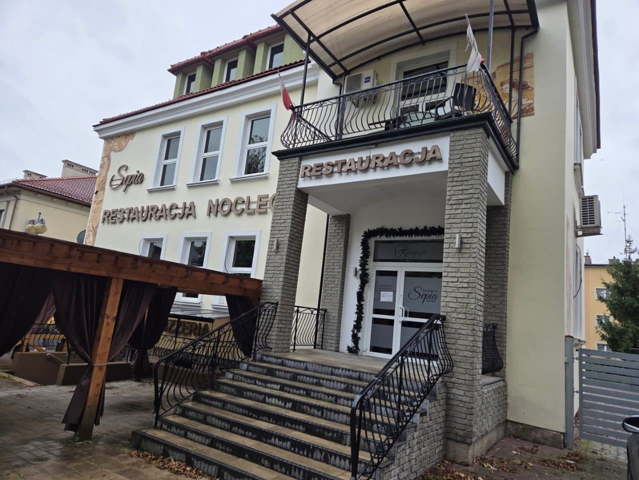 nieruchomość zabudowana – zdjęcie 6 z 11