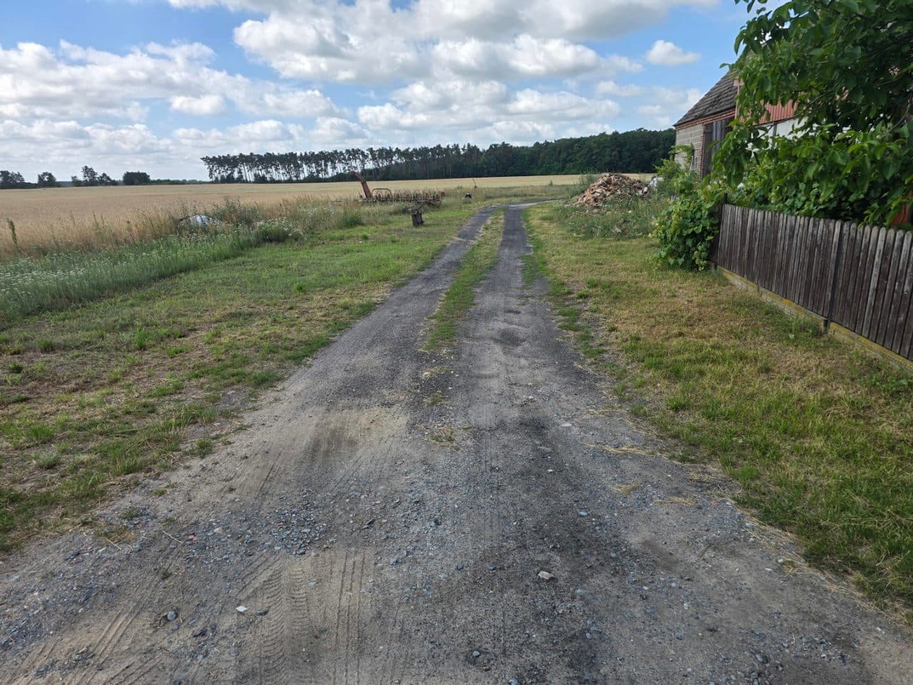 NIERUCHOMOŚĆ GRUNTOWA – zdjęcie 2 z 5