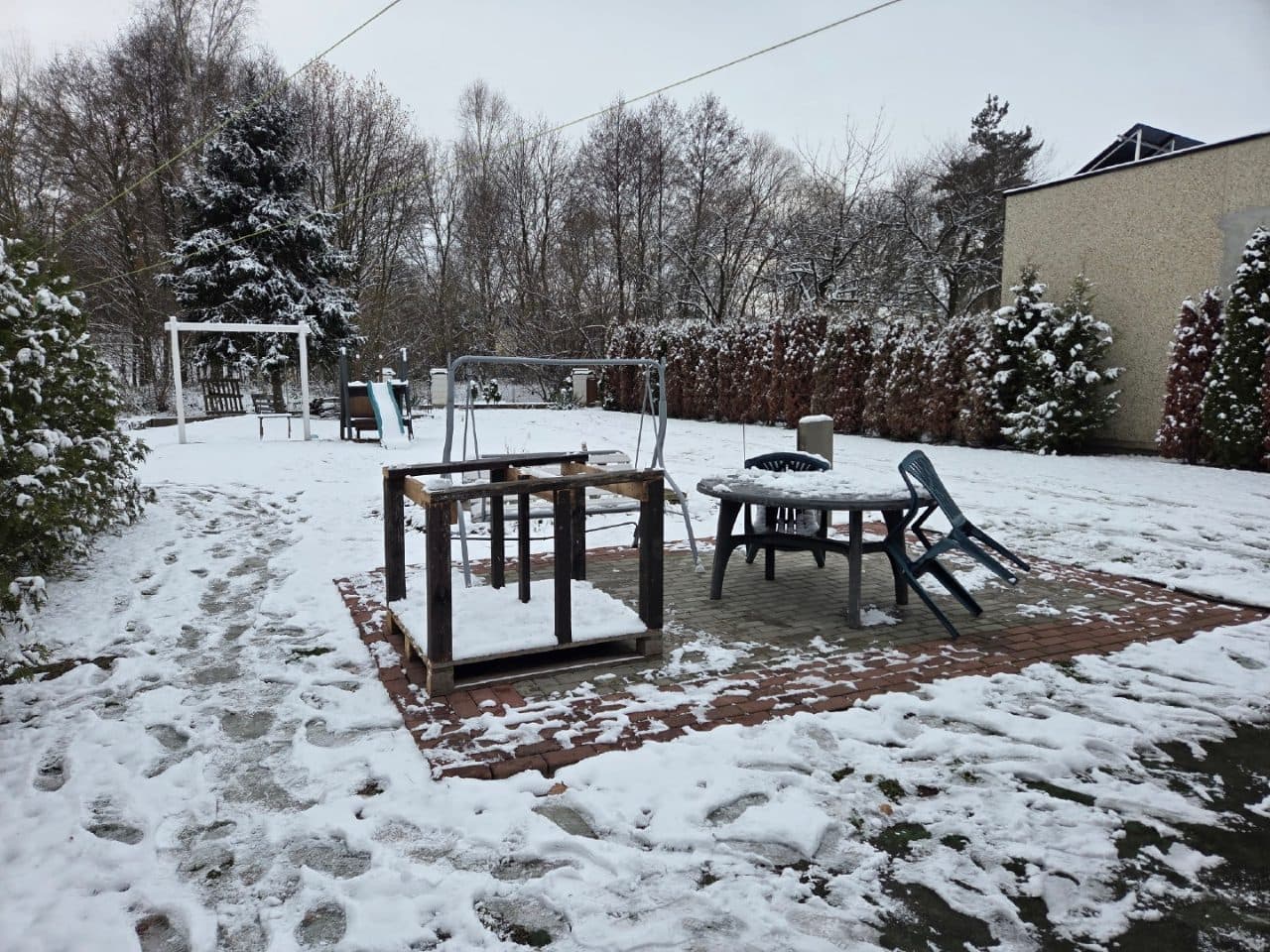 Dom jednorodzinny – zdjęcie 3 z 13