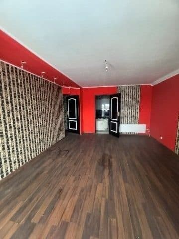 działka o pow. 0,0447 ha, dom o p.u. 200,3 m2 (3 udziały: 2/4, 1/4, 1/4) – zdjęcie 2 z 11