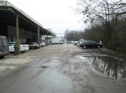 1/2 części nieruchomości gruntowej zabudowanej budynkiem położonej: Poznań, ul. Zwierzchowskiego 33 wraz z udziałami 1/8 oraz 3/24 nieruchomości gruntowej, które stanowią wewnętrzną drogę dojazdową – zdjęcie 16 z 19