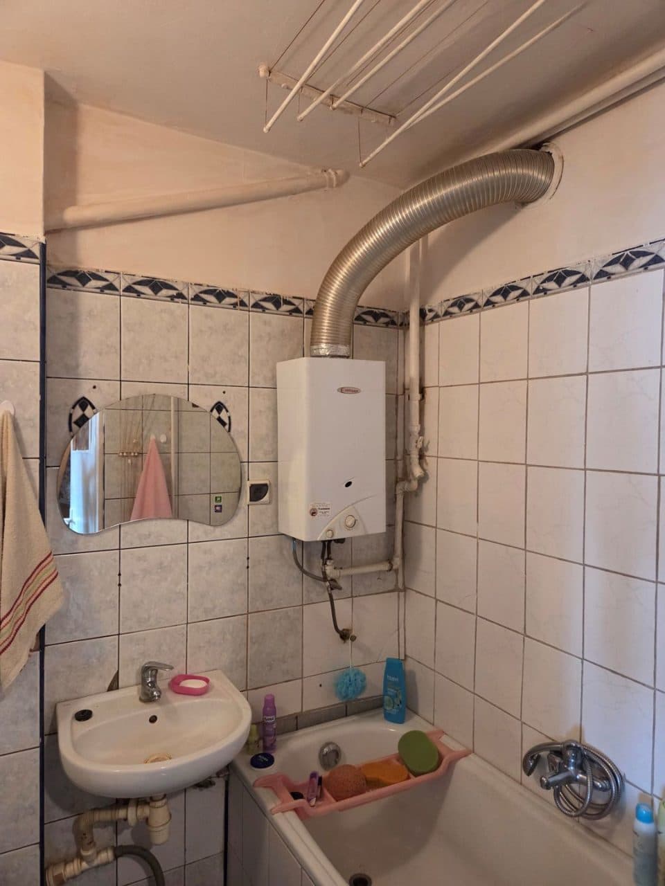 udział 2/3 w lokalu mieszkalnym stanowiącym odrębną nieruchomość – zdjęcie 2 z 6