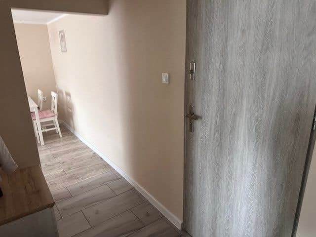 Udział 1/2 niewydzielonej części lokalu mieszkalnego poł. w Warnicach – zdjęcie 13 z 15