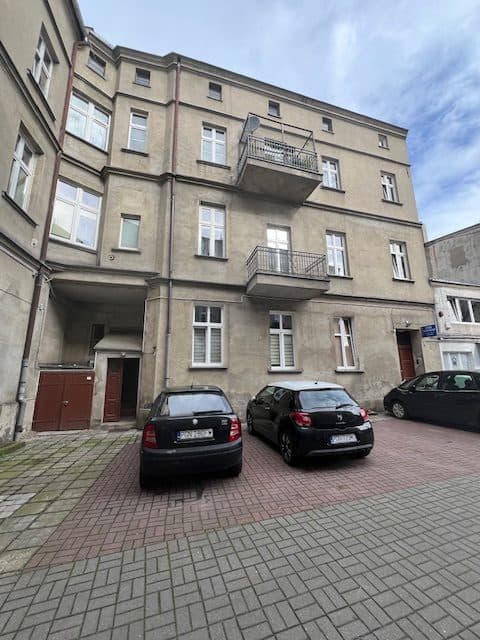mieszkanie na parterze oficyny budynku mieszkalnego – zdjęcie 20 z 22