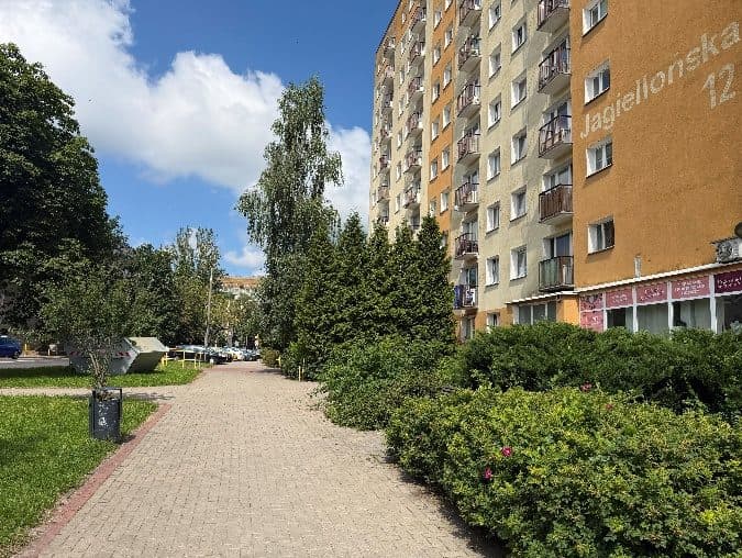 Lokal mieszkalny stanowiący odrębną nieruchomość – zdjęcie 3 z 4