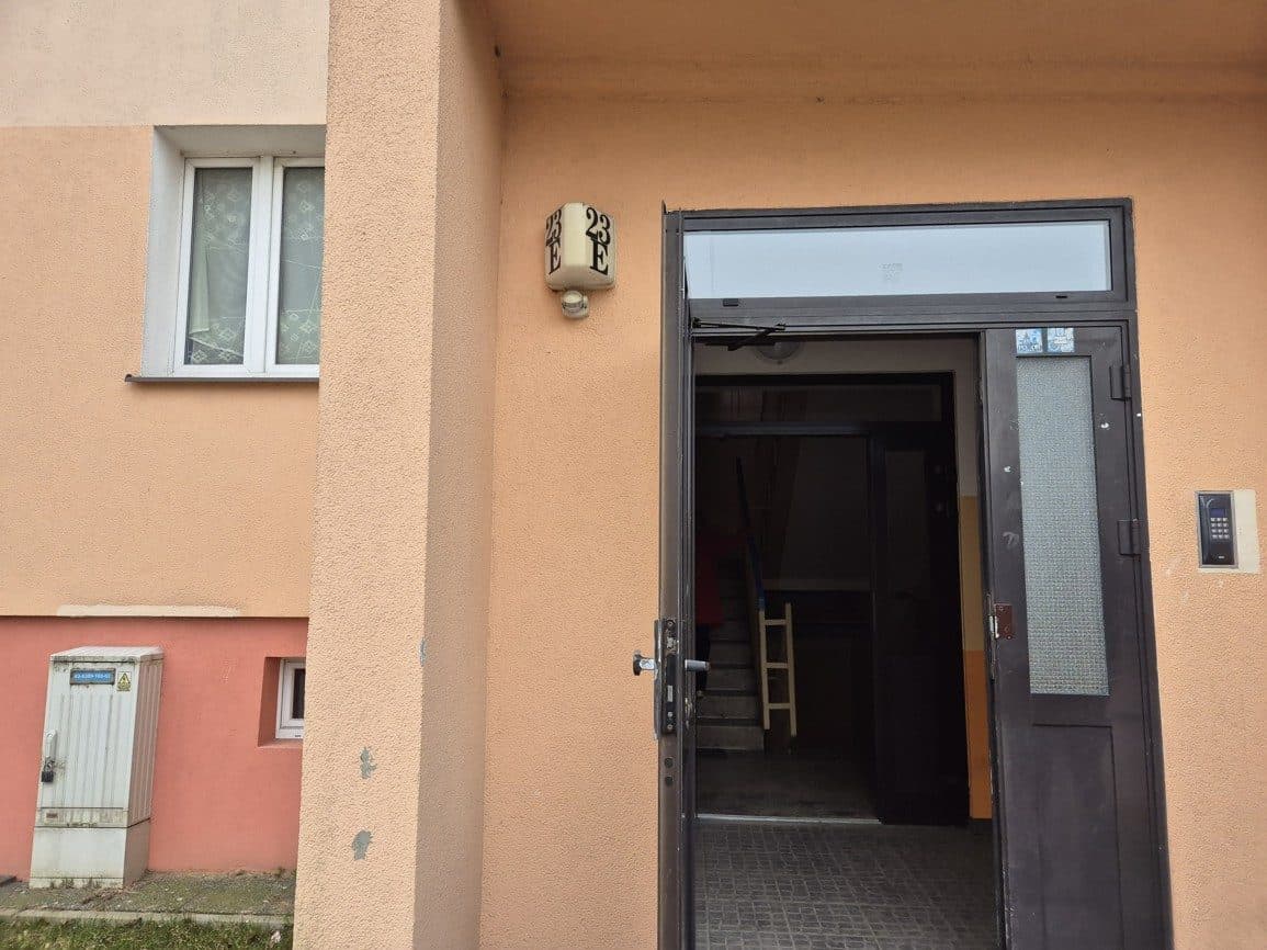 Niezamieszkałe mieszkanie w Lęborku w atrakcyjnej lokalizacji – zdjęcie 3 z 71