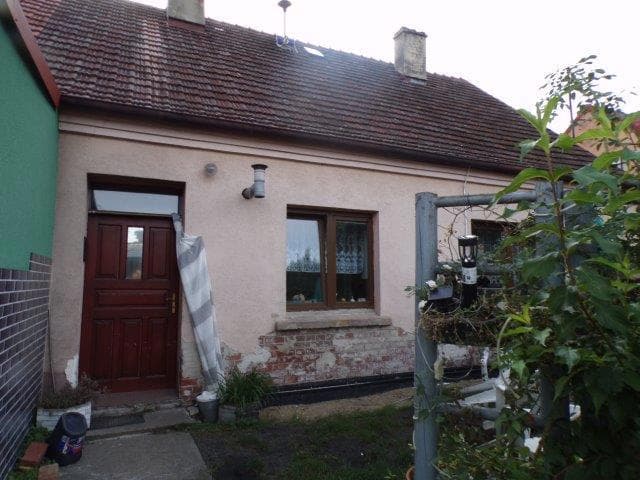 lokal mieszkalny - 3 pokoje, spiżarnia, kuchnia, przedpokój, łazienka na parterze, pokój na poddaszu o pow. 89,2300 m2, udział związany z własnościa lokalu 625 / 1000 – zdjęcie 17 z 20