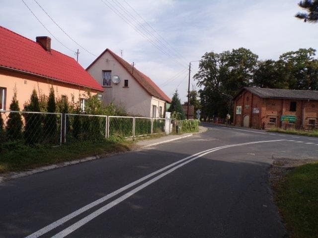 lokal mieszkalny - 3 pokoje, spiżarnia, kuchnia, przedpokój, łazienka na parterze, pokój na poddaszu o pow. 89,2300 m2, udział związany z własnościa lokalu 625 / 1000 – zdjęcie 20 z 20