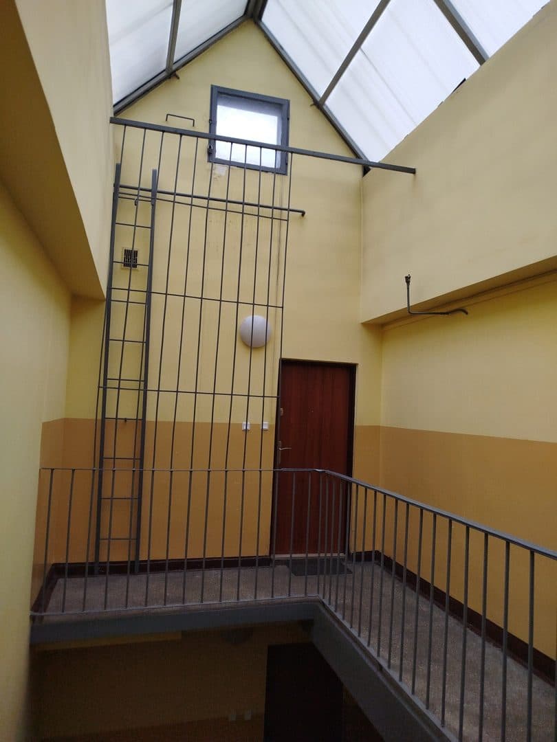 nieruchomość zapisana w KW KA1Y/00062890/0 opisana jako LOKAL STANOWIĄCY ODRĘBNĄ NIERUCHOMOŚĆ. Położenie BYTOM, ARKI BOŻKA, 10 /48. – zdjęcie 3 z 15