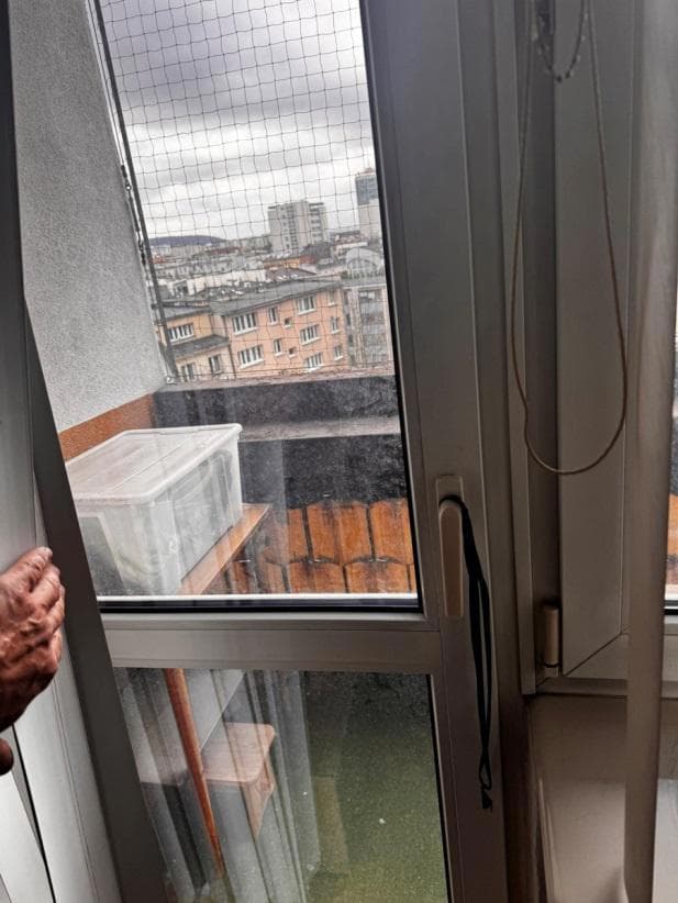 Udział dłużnika w wysokości 1/2 części nieruchomości stanowiącej lokal mieszkalny o pow. 47,44 m2 – zdjęcie 3 z 14