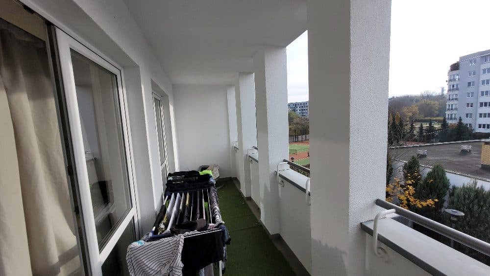 Lokal stanowiący odrębną nieruchomość o pow. 62,1 m2 (46,80 m2 lokal mieszkalny + 15,30 m2 garaż) wraz z udziałem właściciela we współwłasności części wspólnych budynku – zdjęcie 5 z 7