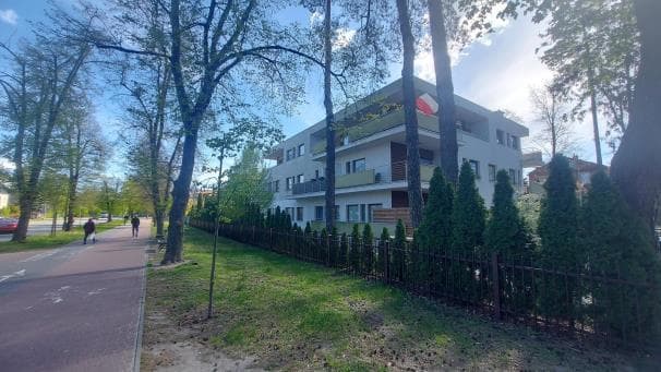 Prawo własności nieruchomości lokalowej – lokalu mieszkalnego nr 10 przy ul. Adama Mickiewicza 1 w Puławach – zdjęcie 5 z 9